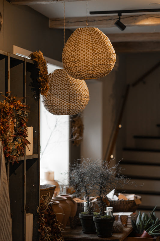 Afroart - lampa senapsgul